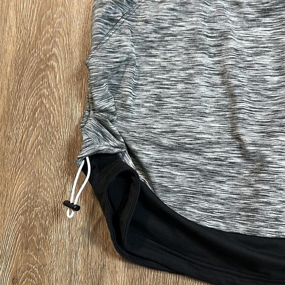 Adidas Grey Cinchable Golf Skort Size Medium Athletic - Picture 3 of 8